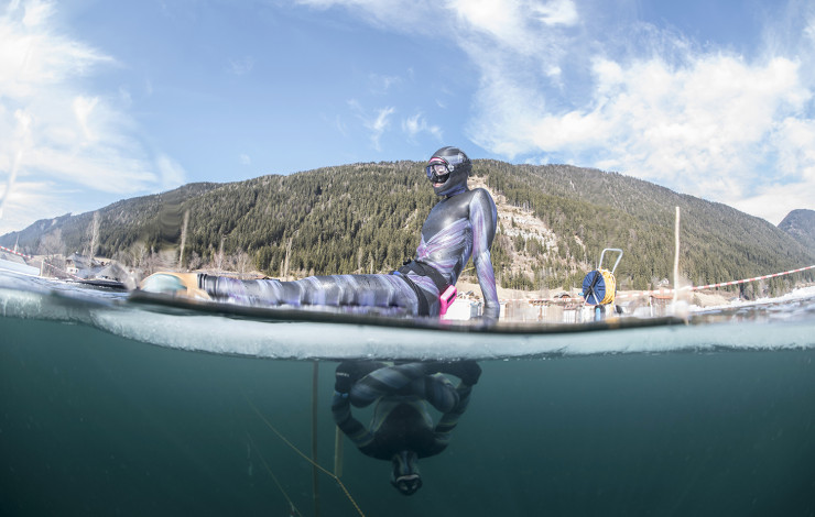 Artic Breath - Srušen Guinnessov rekord u ronjenju pod ledom